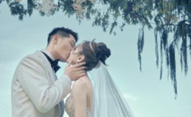 鞠婧祎、林允、李沁、陈都灵大雪中玩嗨了!童心未泯的样子真可爱